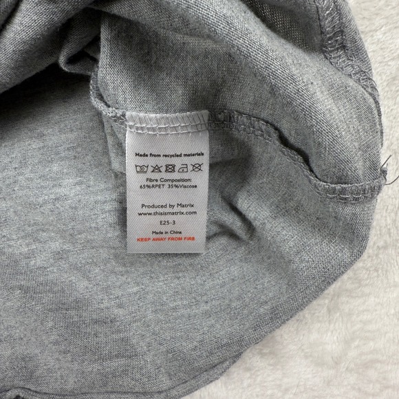 Qatar Airways Formula 1 Gray Long Sleeve M Henley Pajama Business Class Shirt - Picture 3 of 7